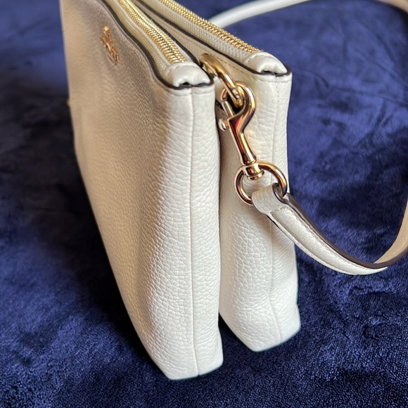 Coach Lyla Crossbody Ivory Color - Picture 12 of 14